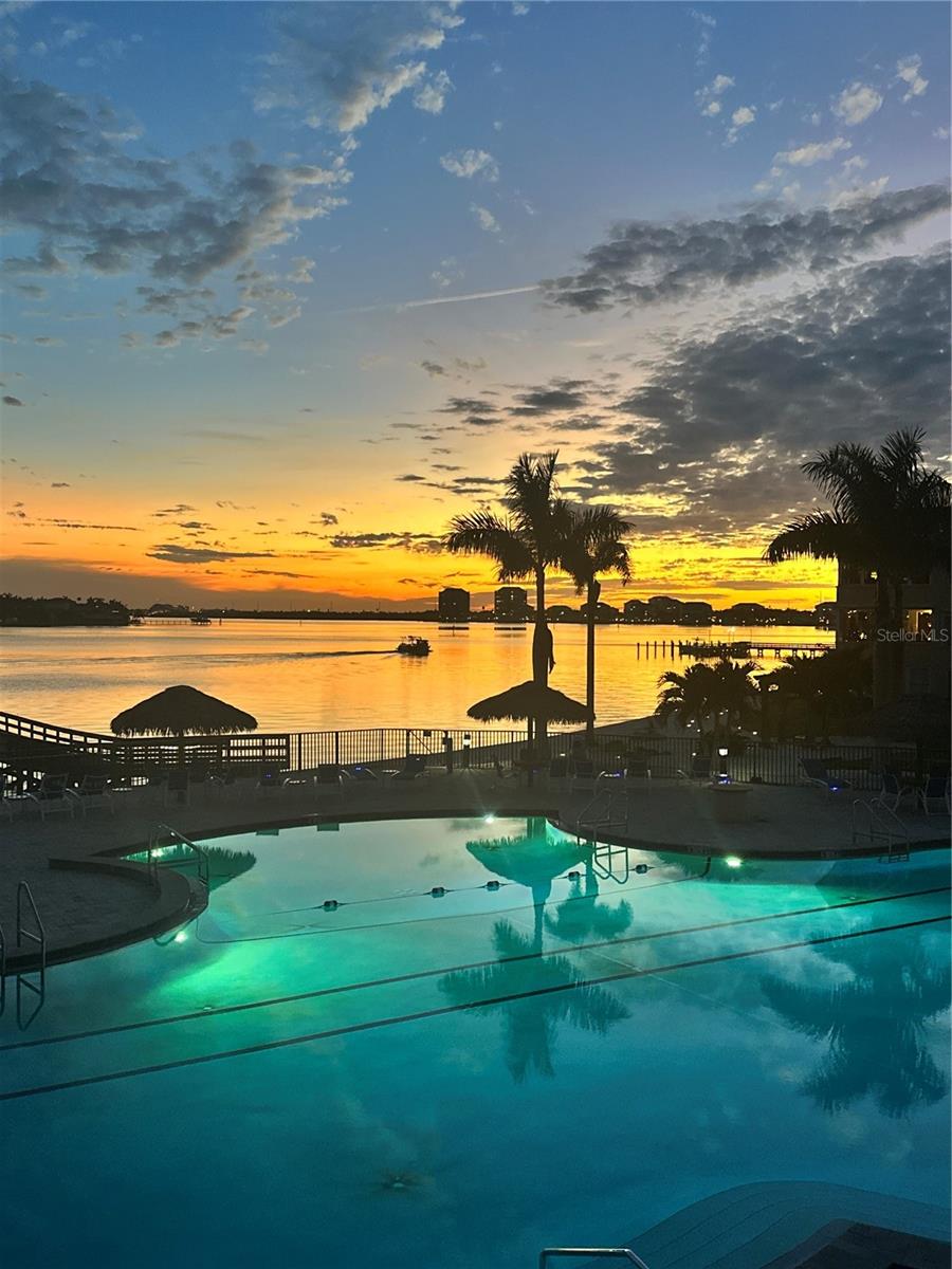 BAYWAY ISLES POINT BRITTANY FIVE - Residential
