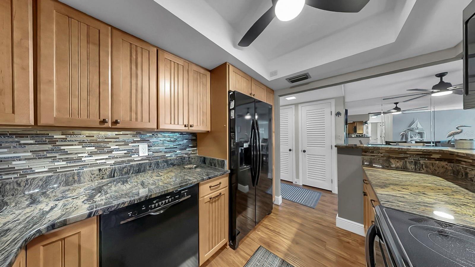 BAYWAY ISLES POINT BRITTANY FIVE - Residential