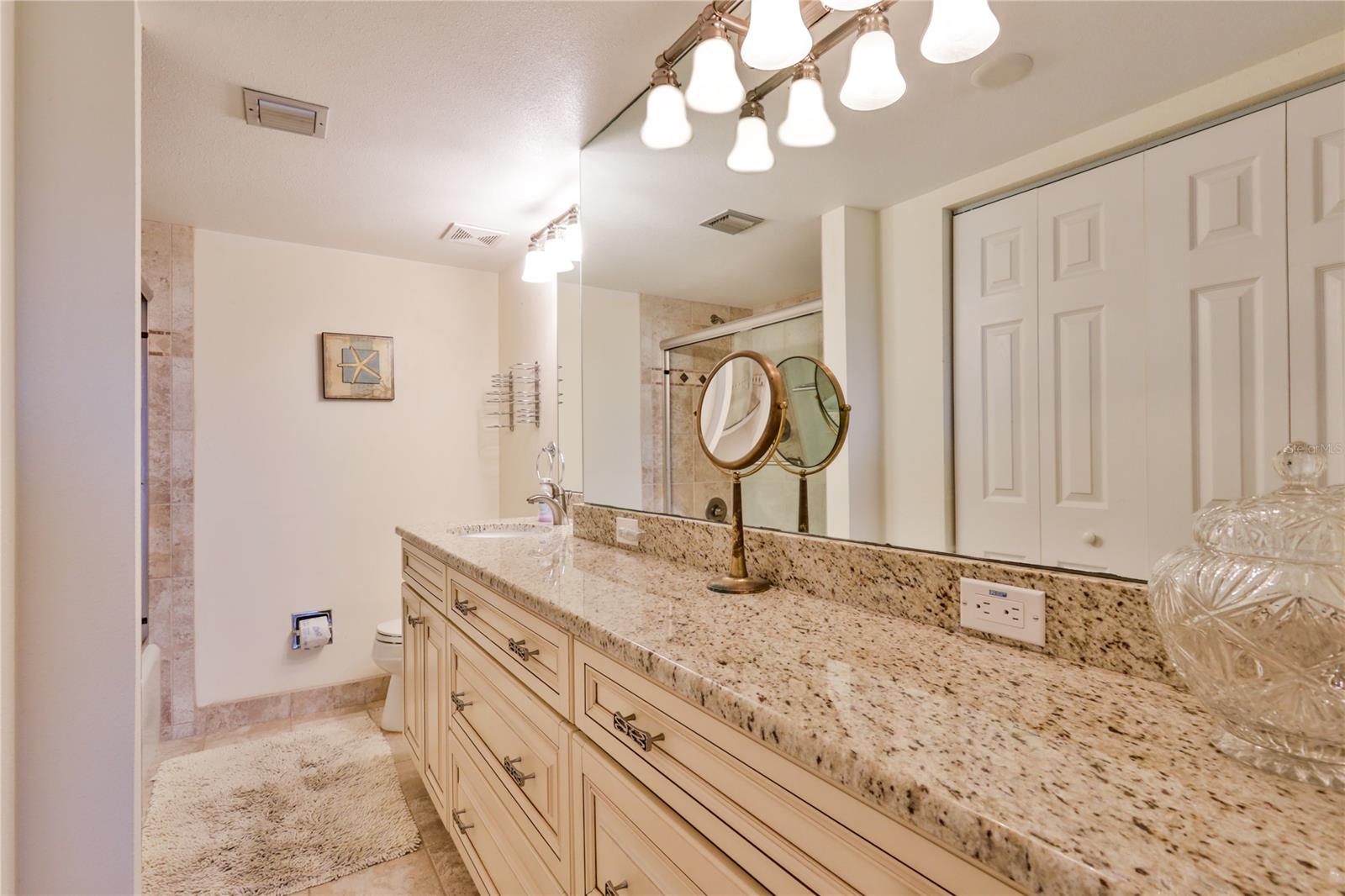 Pelican - Residential