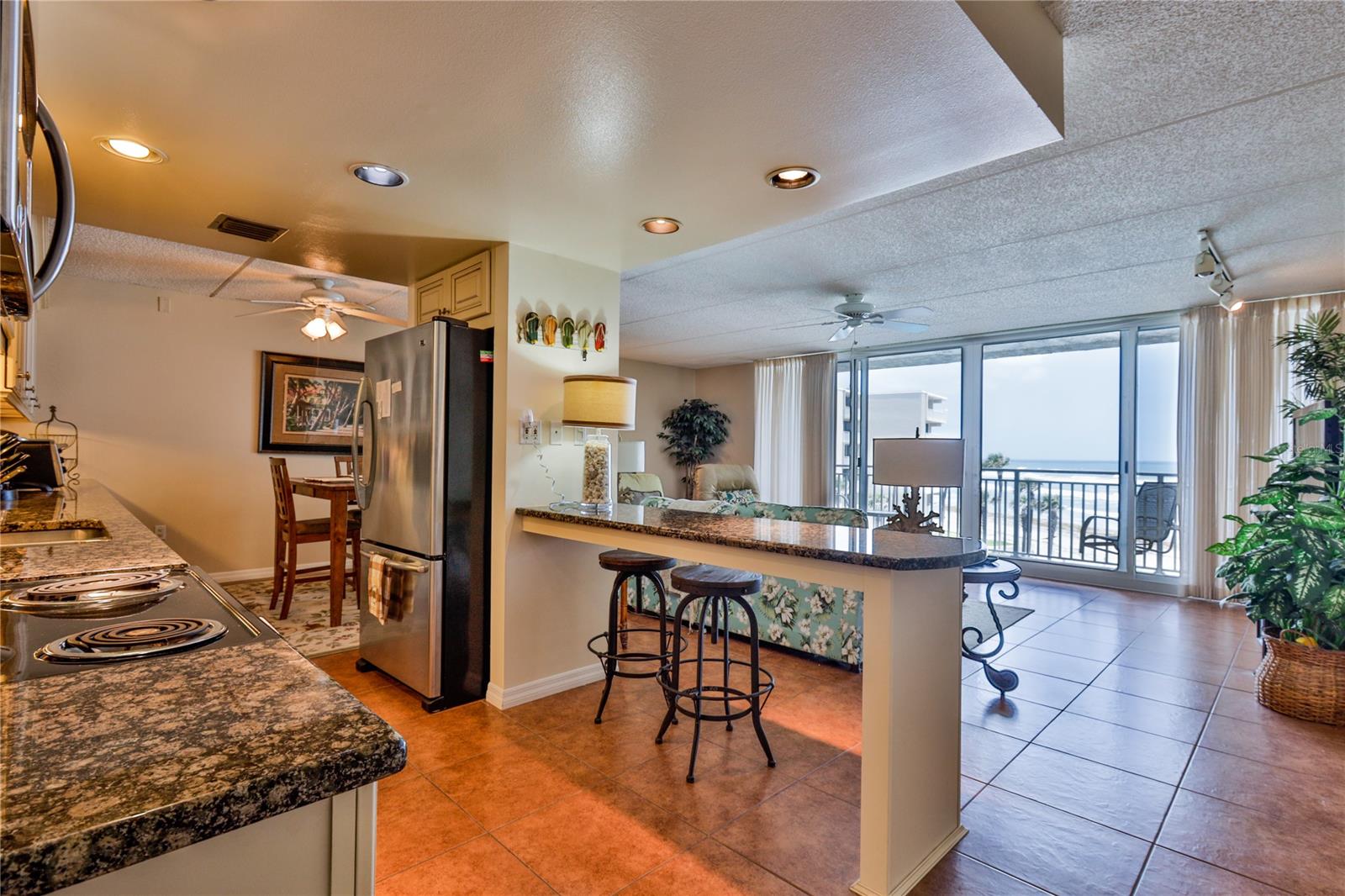 Pelican - Residential