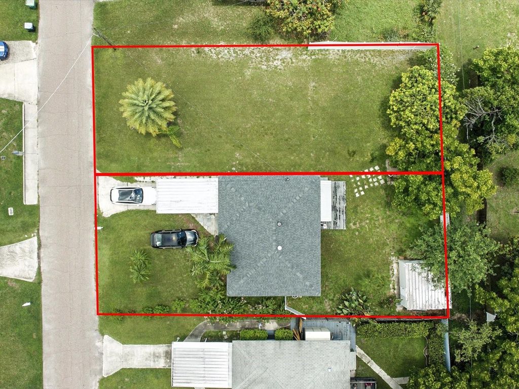 Photo of 2710 W Grace Street, Tampa, FL 33607 (MLS # TB8405620)