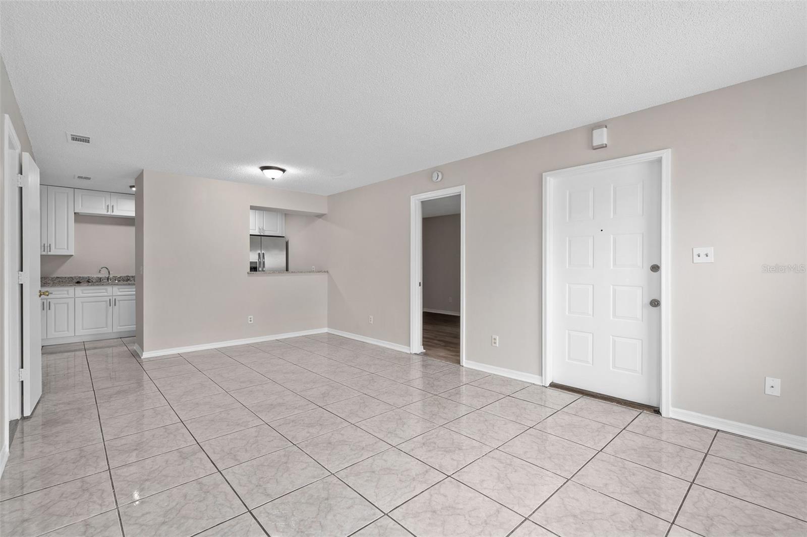 505 TANOAK COURT
