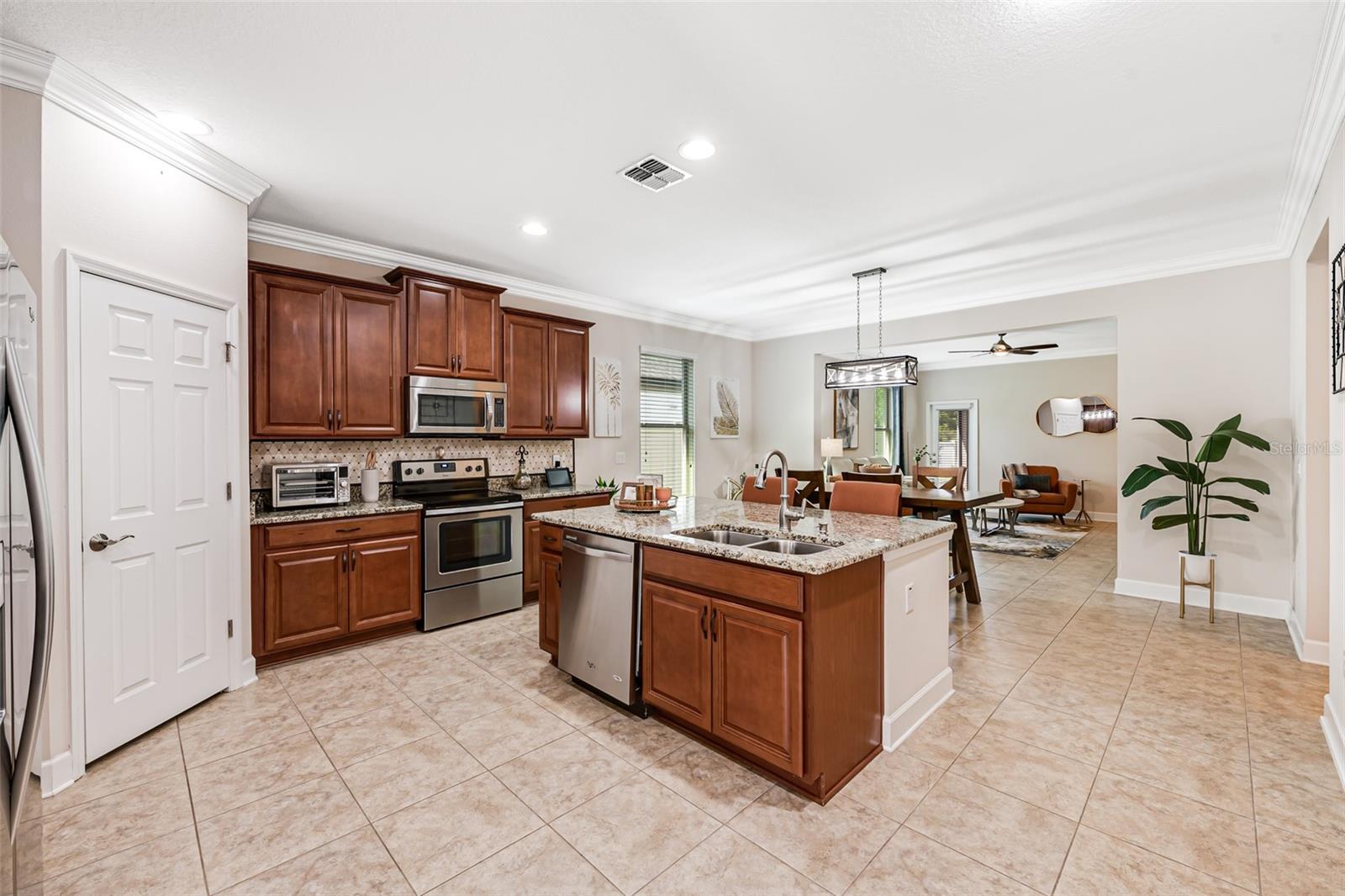 10415 ALCON BLUE DRIVE, RIVERVIEW, FL, 33578 4 10415 ALCON BLUE DRIVE