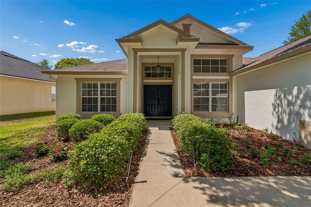 Photo of 6128 Whimbrelwood Drive, Lithia, FL 33547 (MLS # TB8501542)