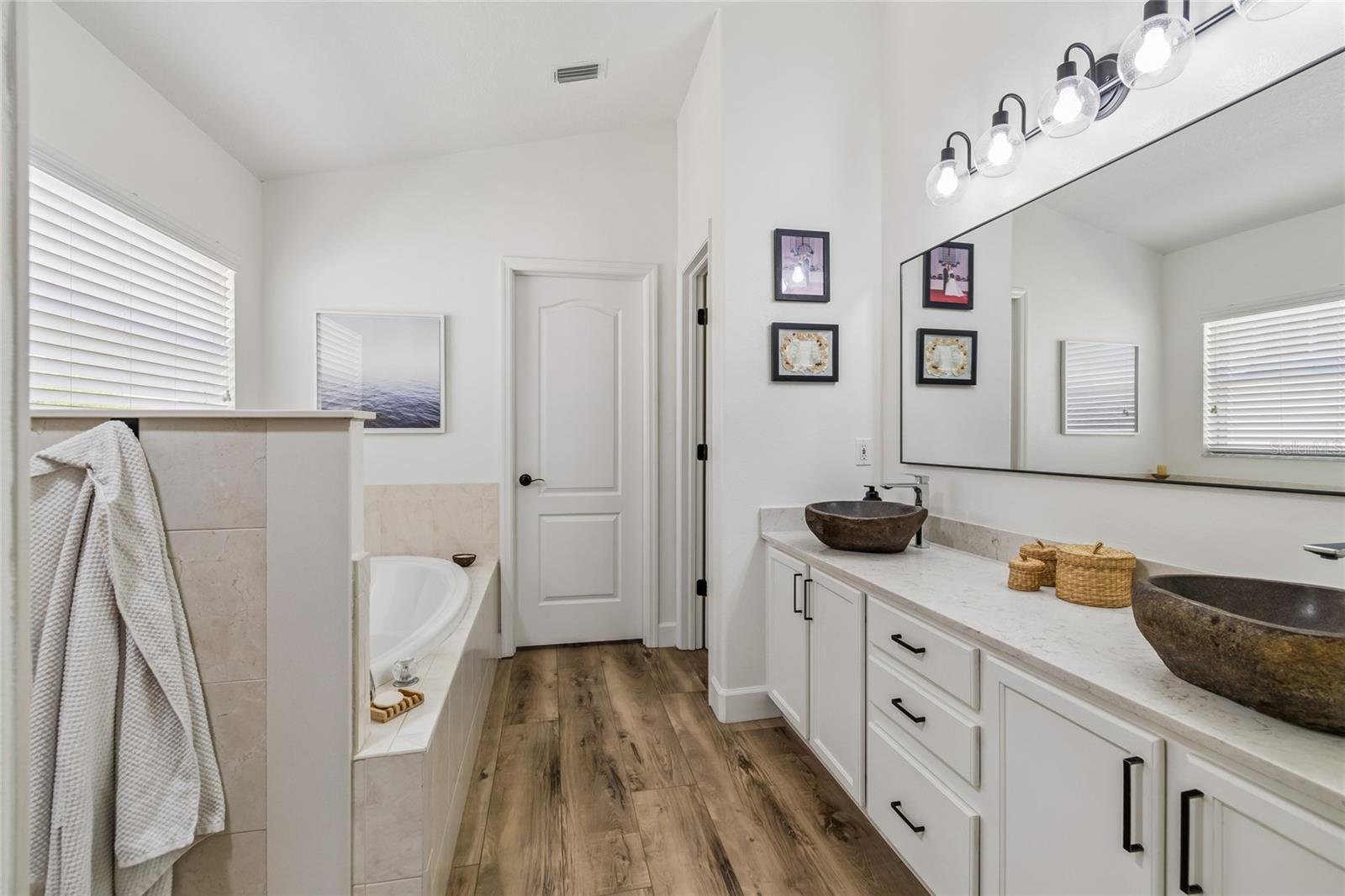 FISHHAWK RANCH PH 2 PRCL - Residential