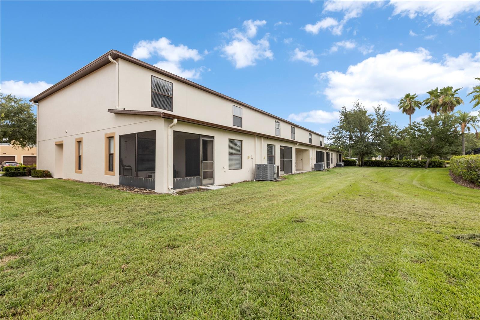 2628 OLEANDER LAKES DRIVE