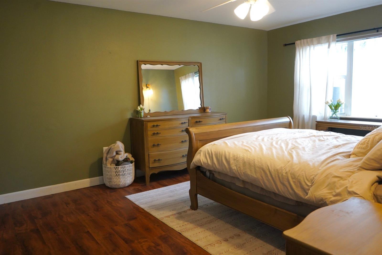 DOUGLAS MANOR PARK 1ST ADD - Residential