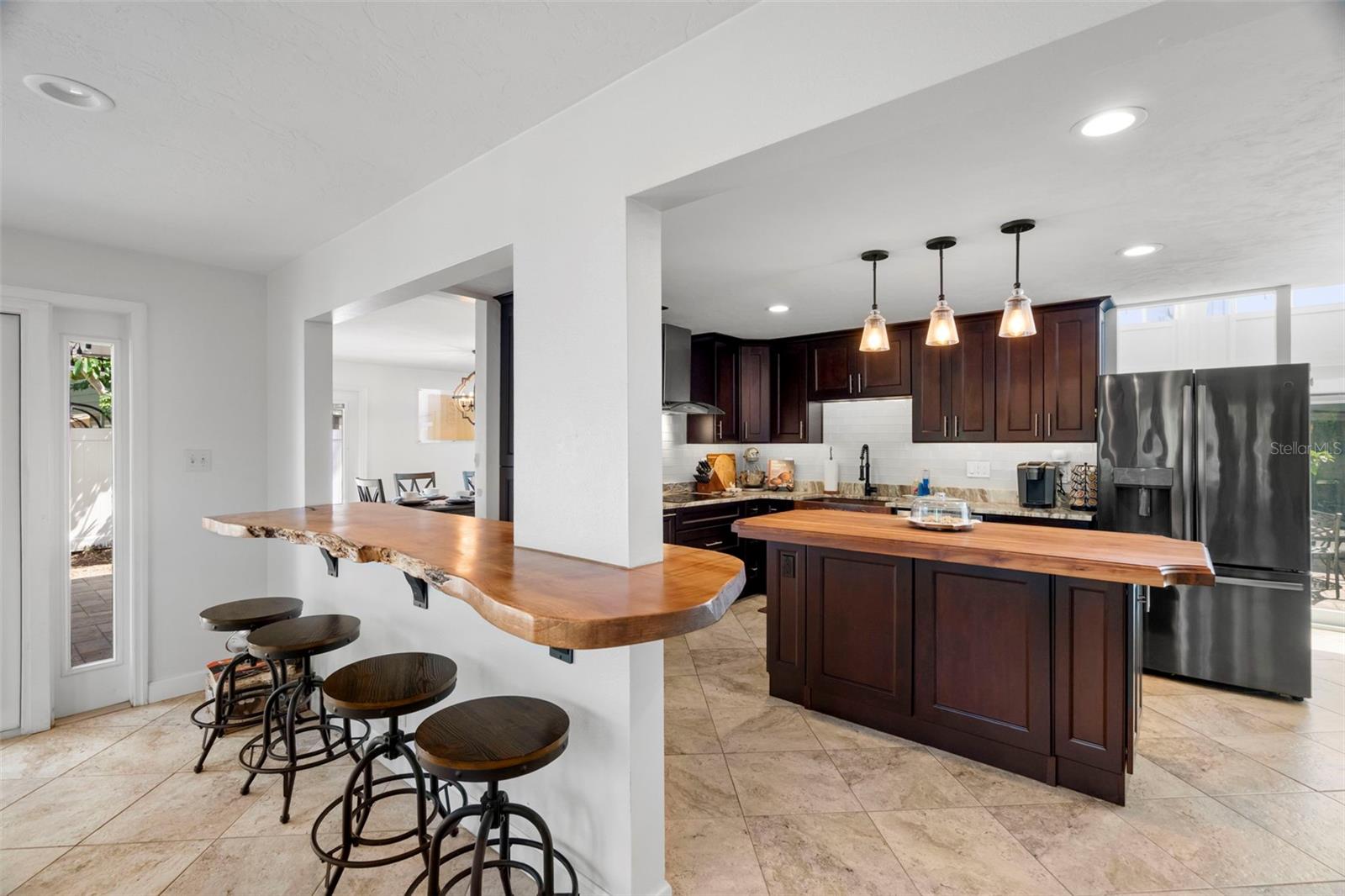 DOUGLAS MANOR PARK 1ST ADD - Residential