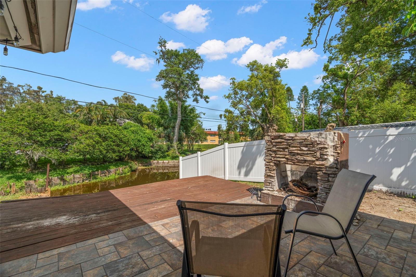 DOUGLAS MANOR PARK 1ST ADD - Residential