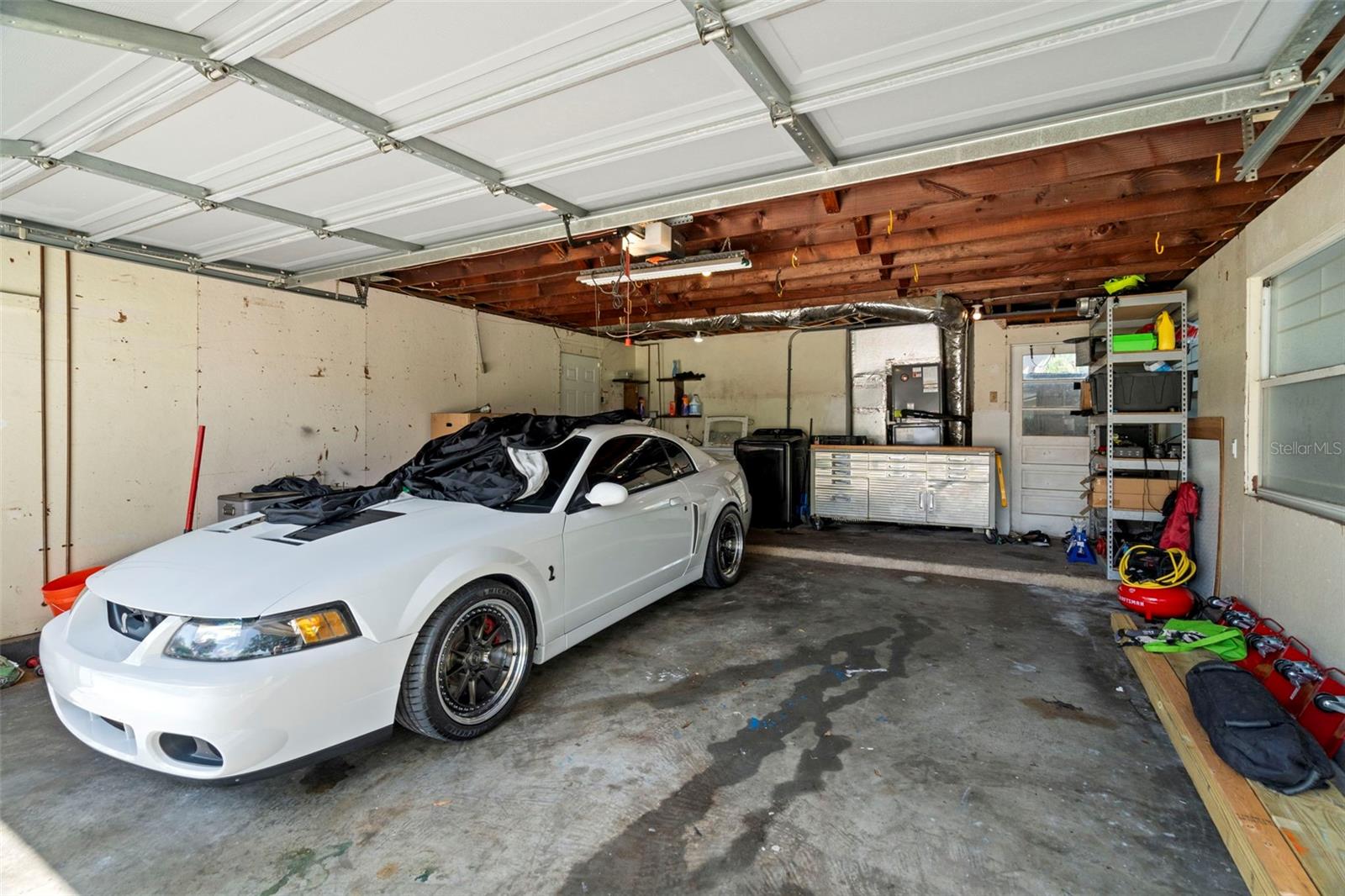 DOUGLAS MANOR PARK 1ST ADD - Residential