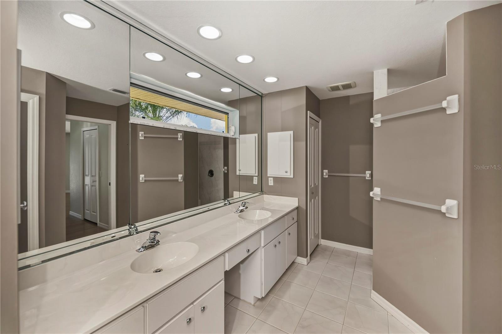 PUNTA GORDA ISLES SEC 21 - Residential