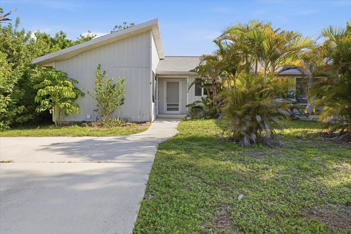 Photo 1 of 27 — 9410 TACOMA AVENUE A, ENGLEWOOD, FL 34224