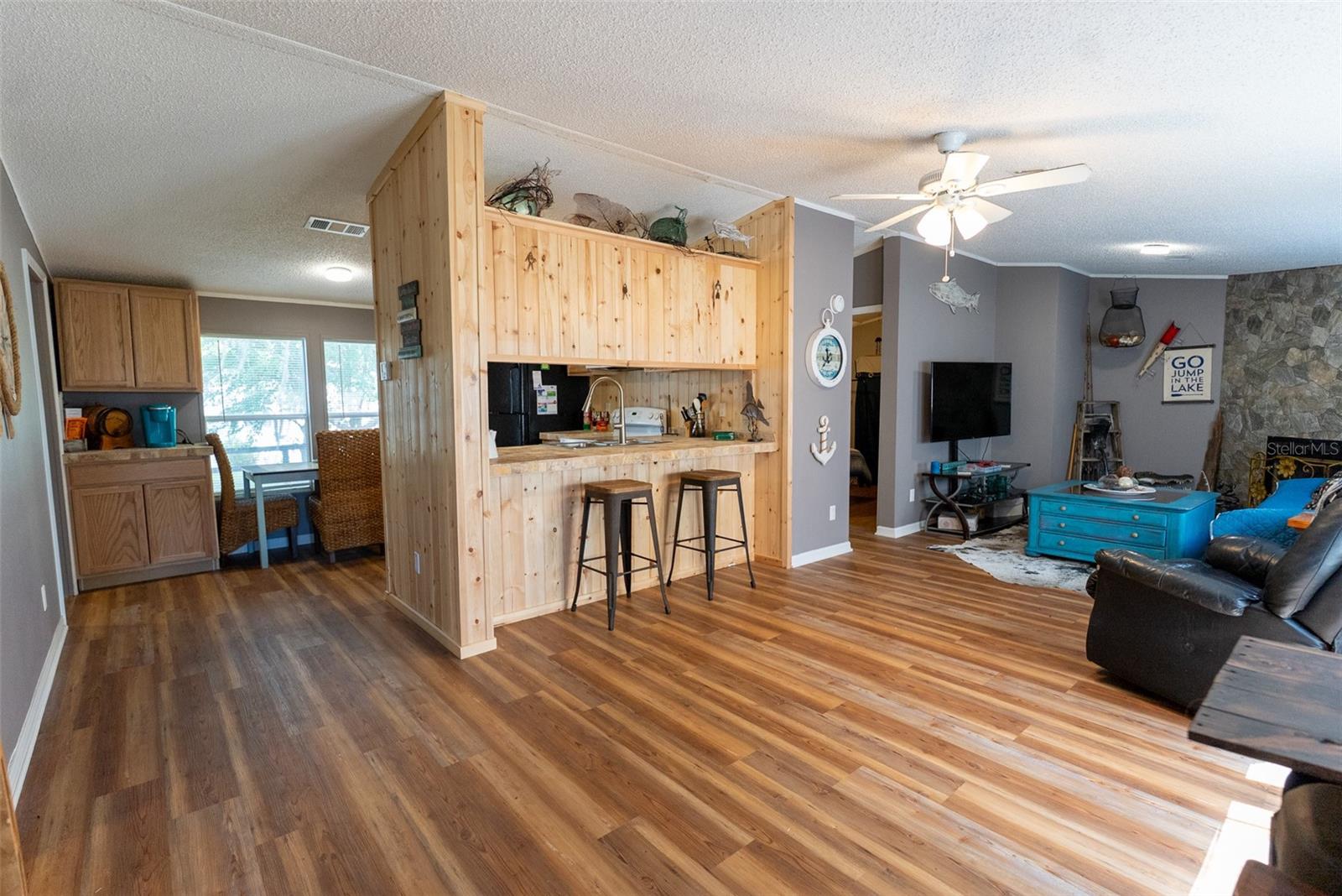 24525 NE 189TH STREET