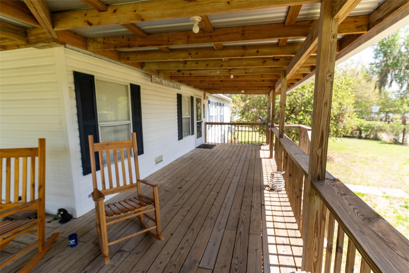 BUCKSKIN LAKE MANOR - Residential