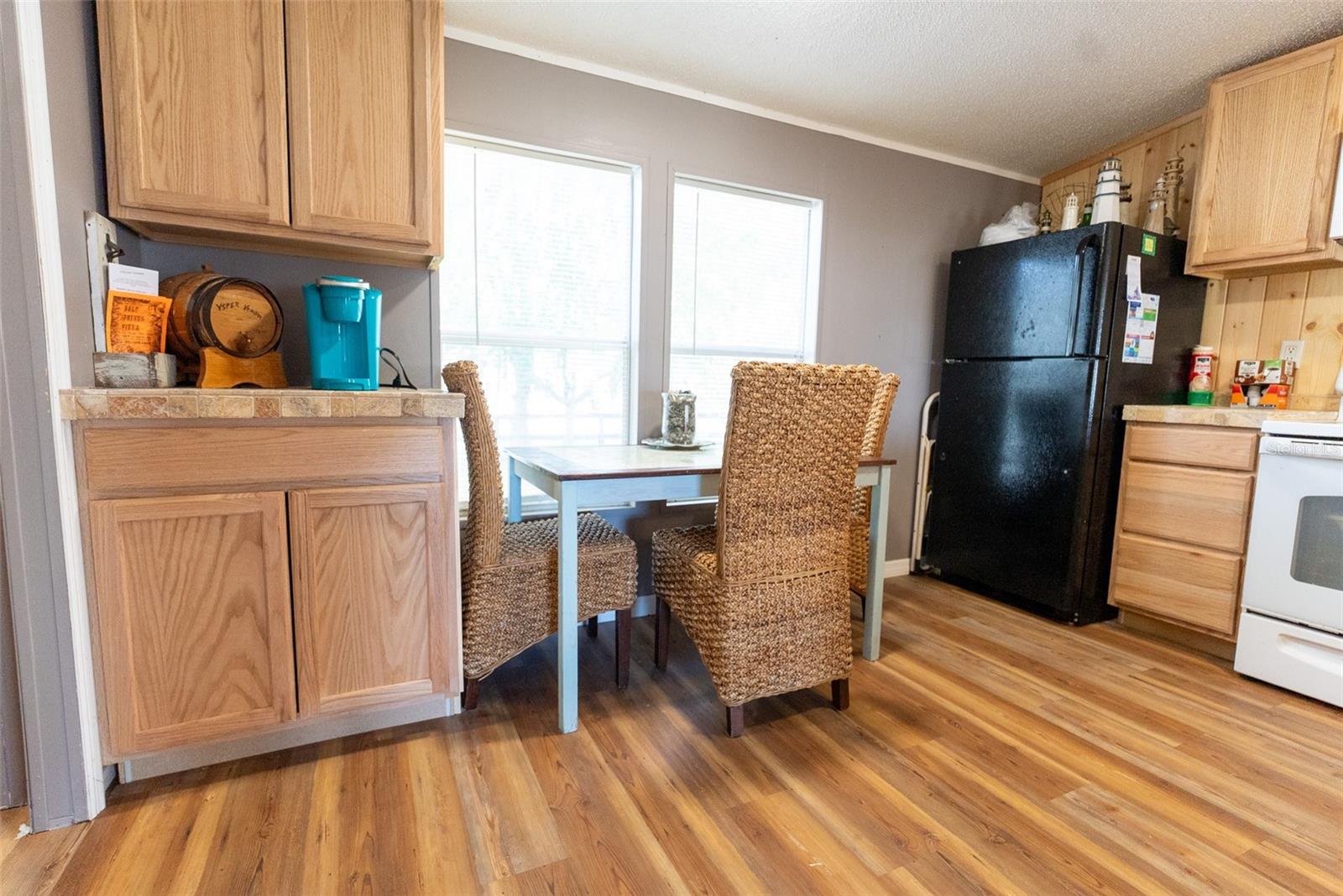 BUCKSKIN LAKE MANOR - Residential
