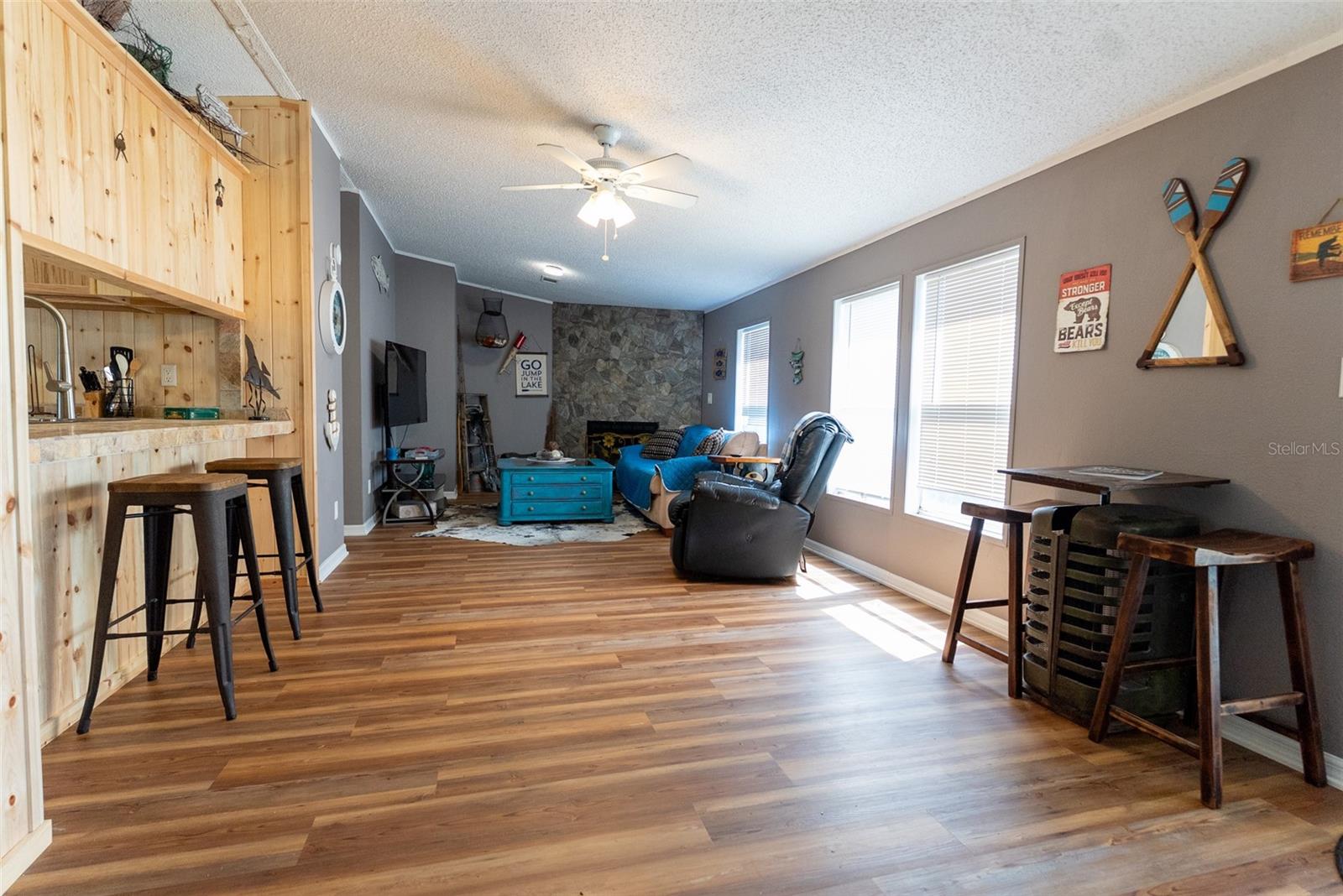 24525 NE 189TH STREET