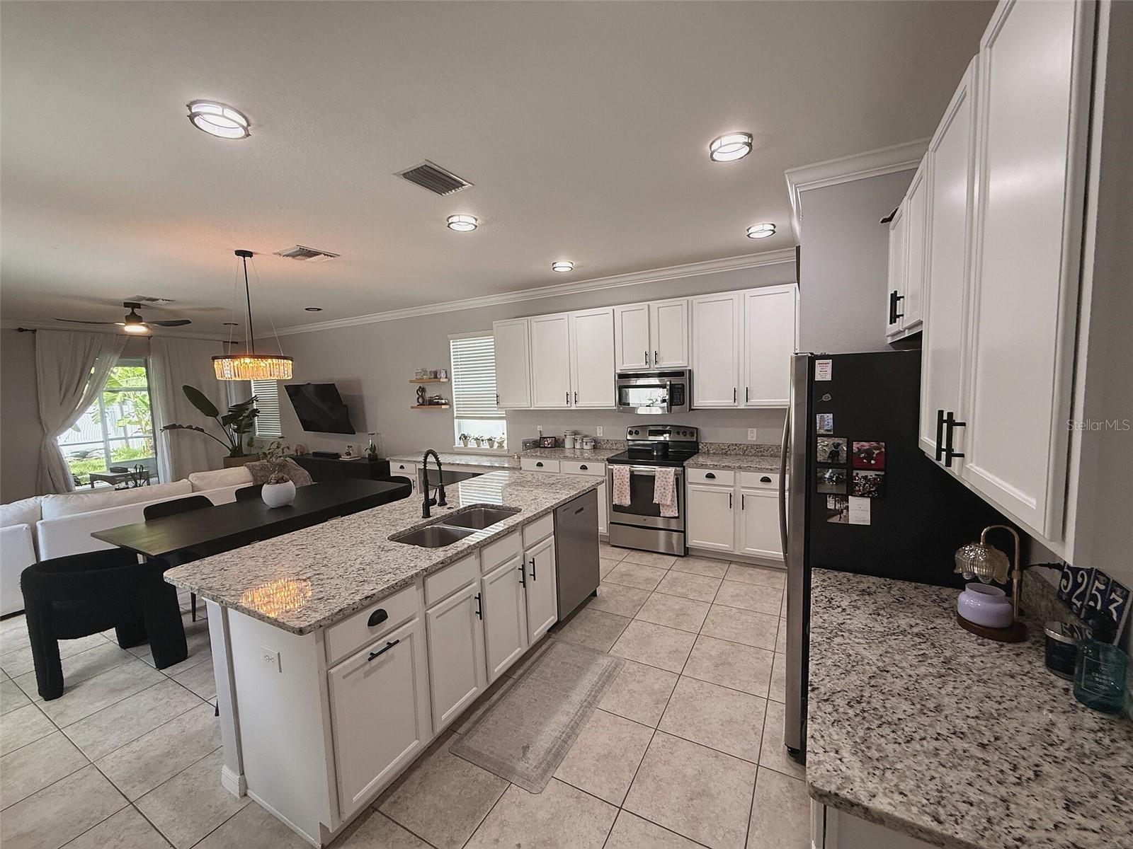 NEW RIVER LAKES PH 01 - Residential