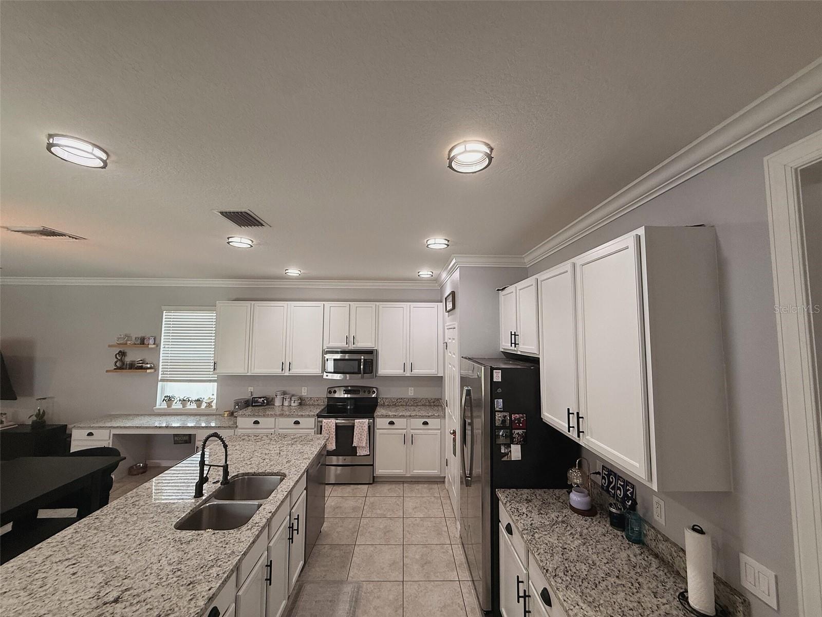 NEW RIVER LAKES PH 01 - Residential