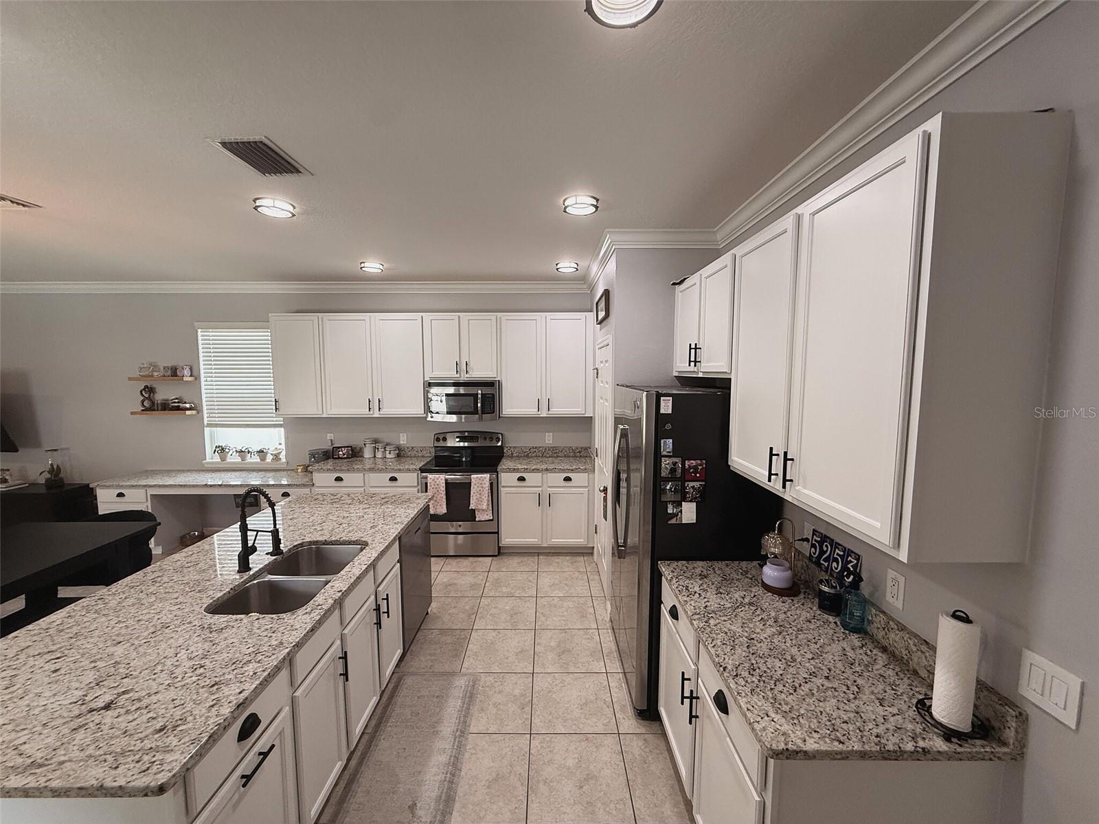 NEW RIVER LAKES PH 01 - Residential