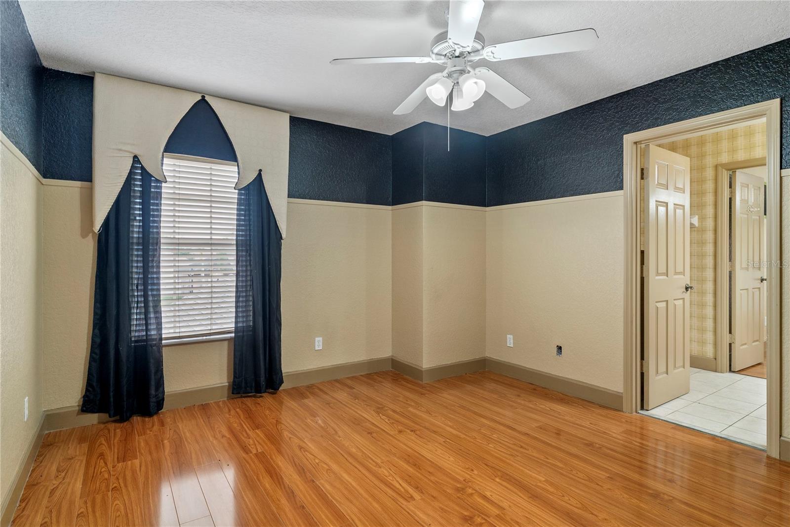 CRESTWOOD PH 2 - Residential
