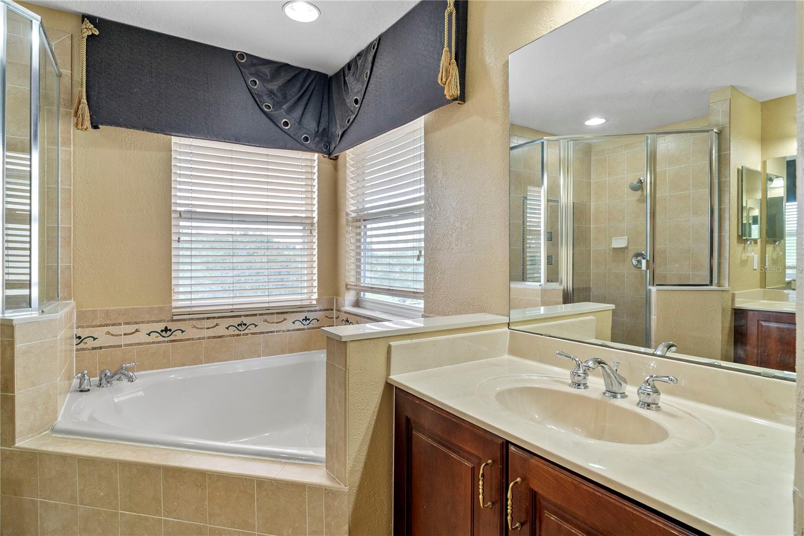 CRESTWOOD PH 2 - Residential