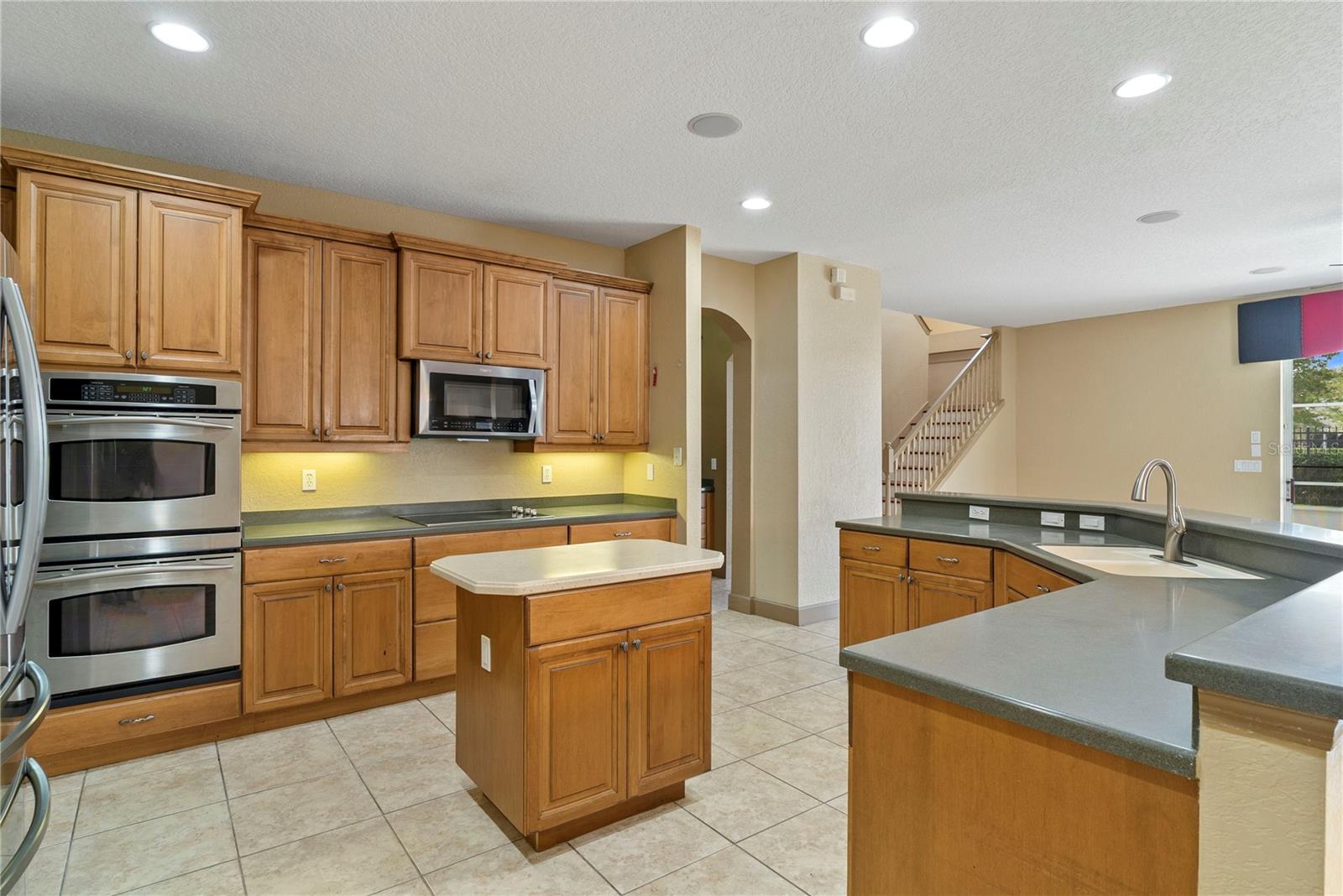 CRESTWOOD PH 2 - Residential