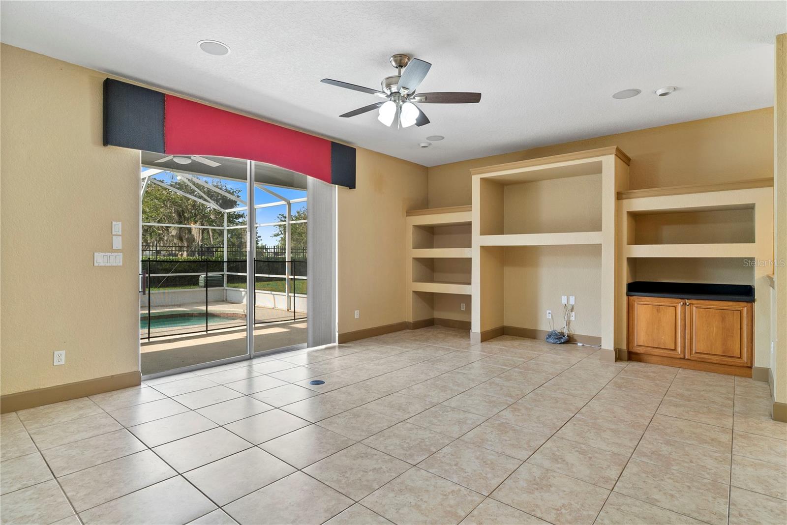 CRESTWOOD PH 2 - Residential