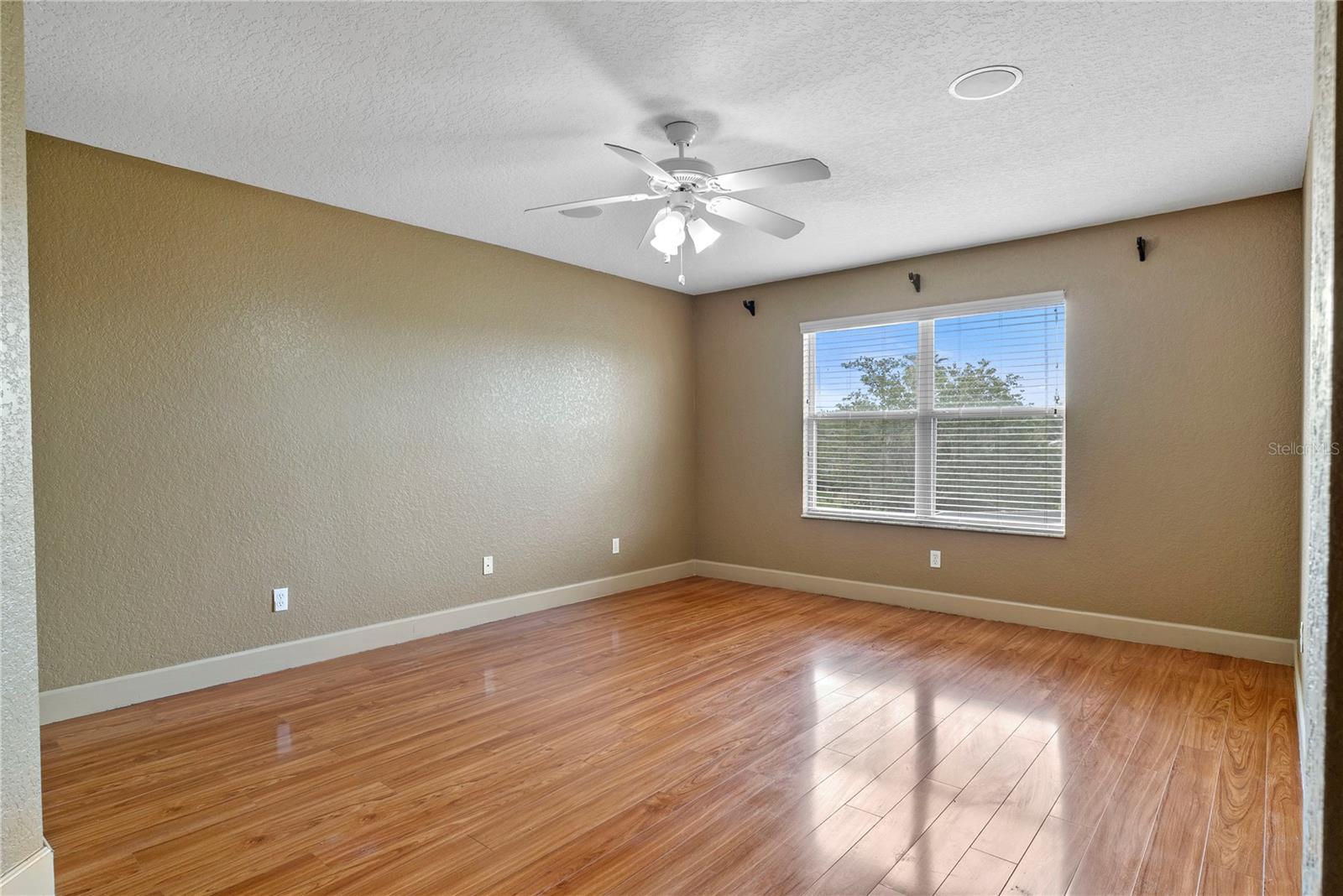 CRESTWOOD PH 2 - Residential