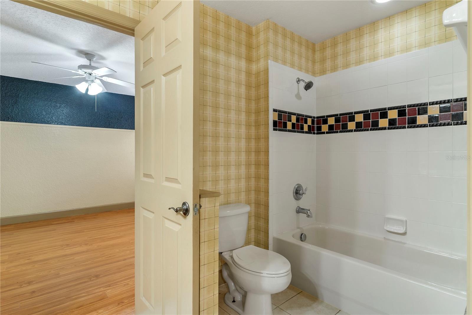 CRESTWOOD PH 2 - Residential