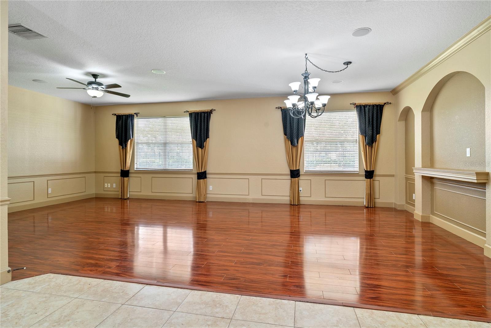 CRESTWOOD PH 2 - Residential