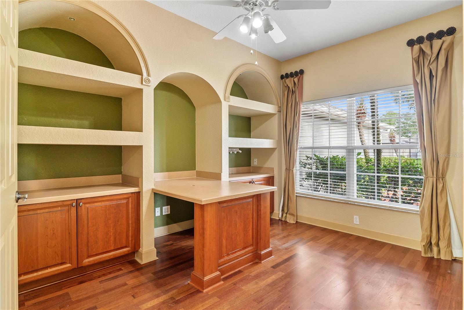 CRESTWOOD PH 2 - Residential