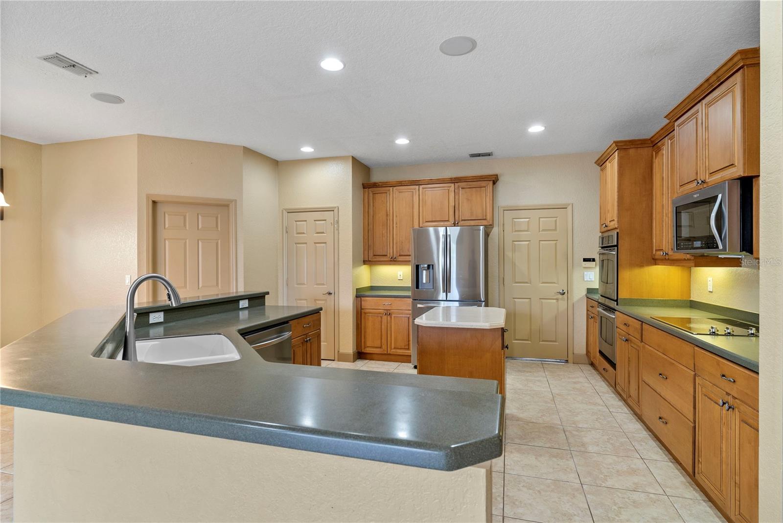 CRESTWOOD PH 2 - Residential