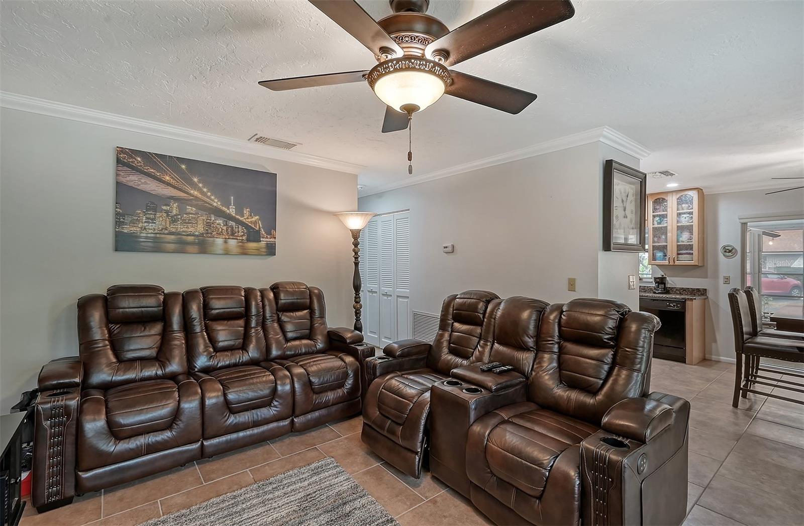 JEFFERSON PINES - Residential