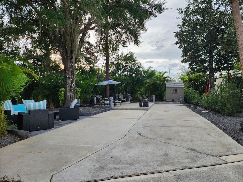 Photo of 128 Stallion Lane, Lake Wales, FL 33898 (MLS # P4932593)