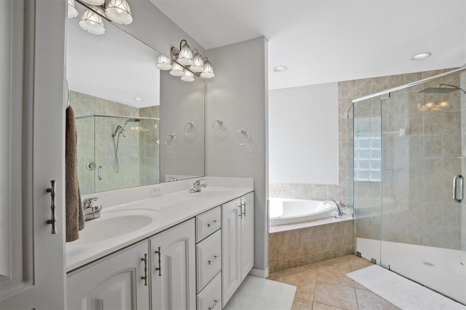 OSPREY POINTE - Residential