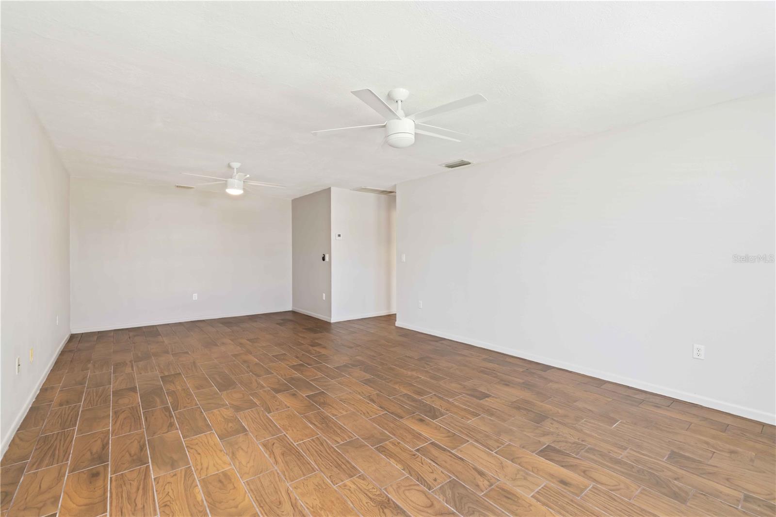 4202 CENTER POINTE LANE 30