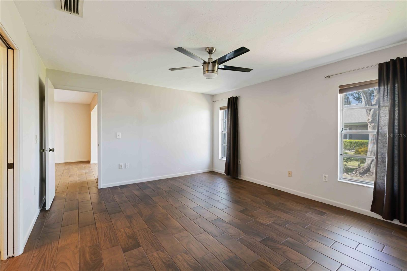 CENTER GATE VILLAGE 3 - Residential