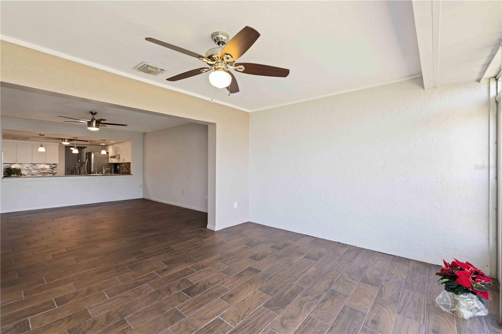 CENTER GATE VILLAGE 3 - Residential