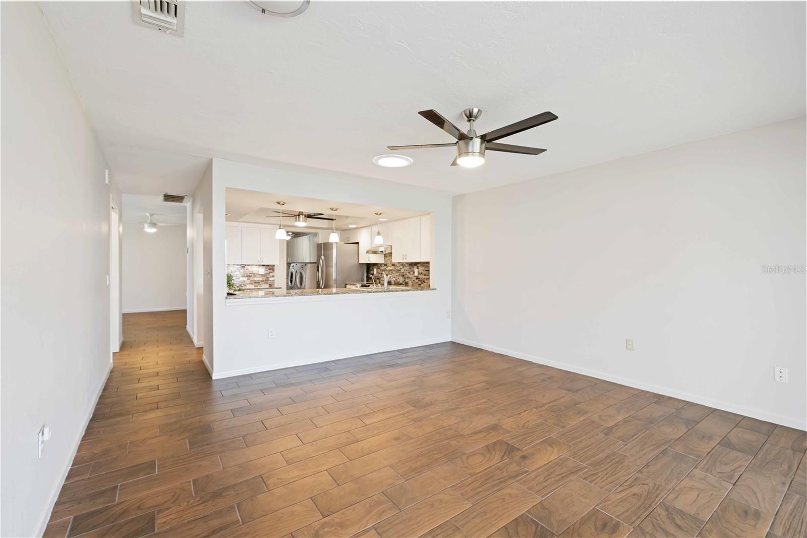 CENTER GATE VILLAGE 3 - Residential