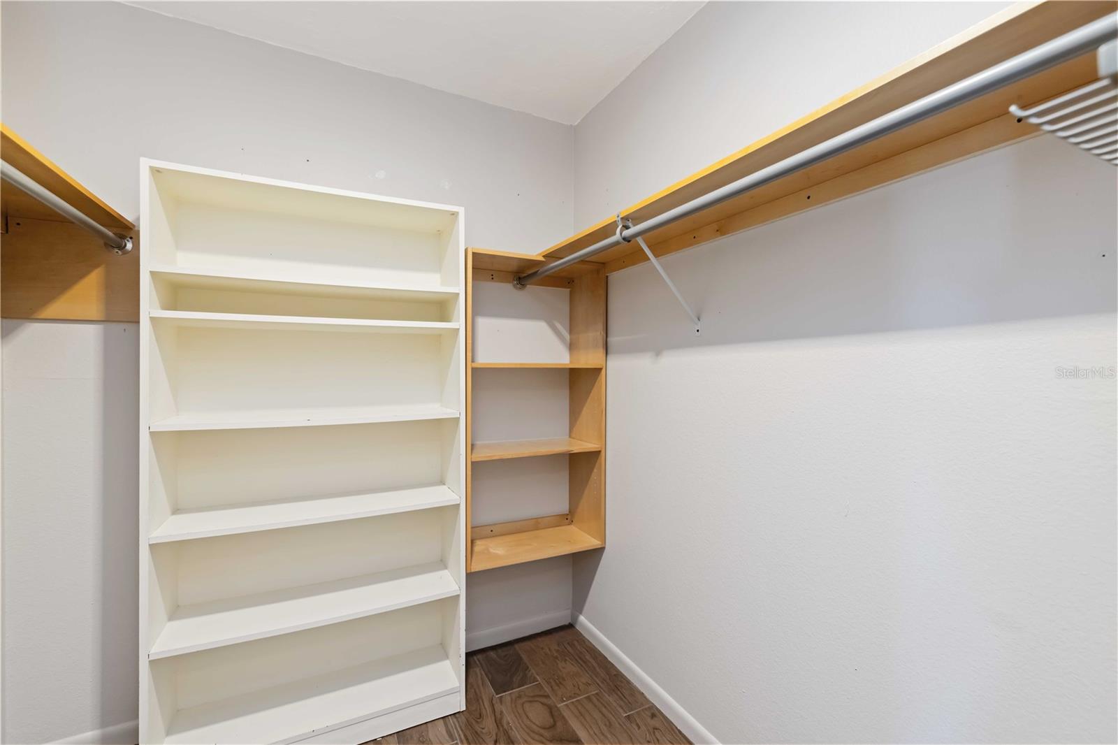 CENTER GATE VILLAGE 3 - Residential