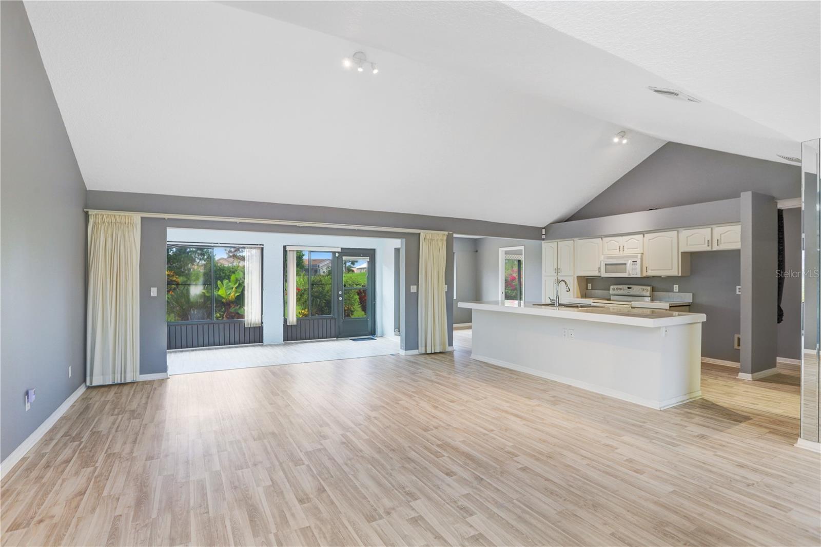 1826 WOLF LAUREL DRIVE