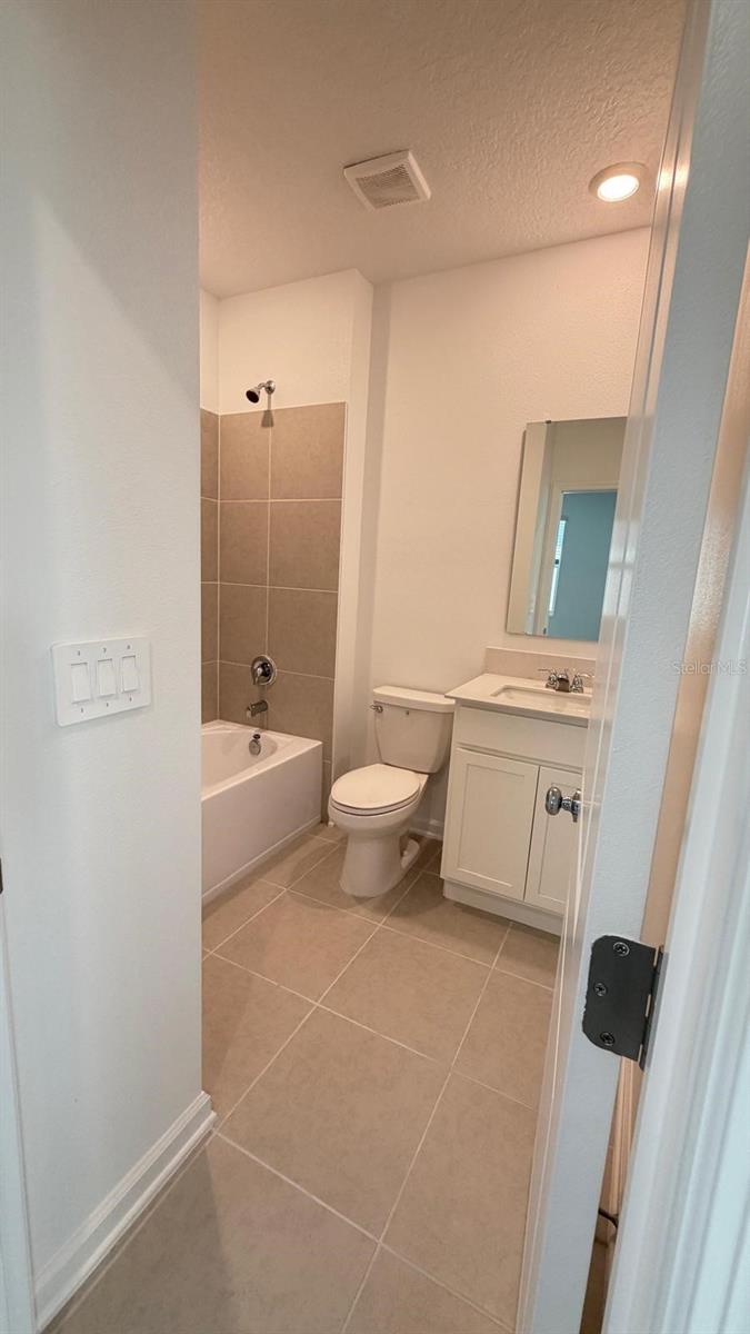 WELLNESS RIDGE 22 TH - Residential Lease