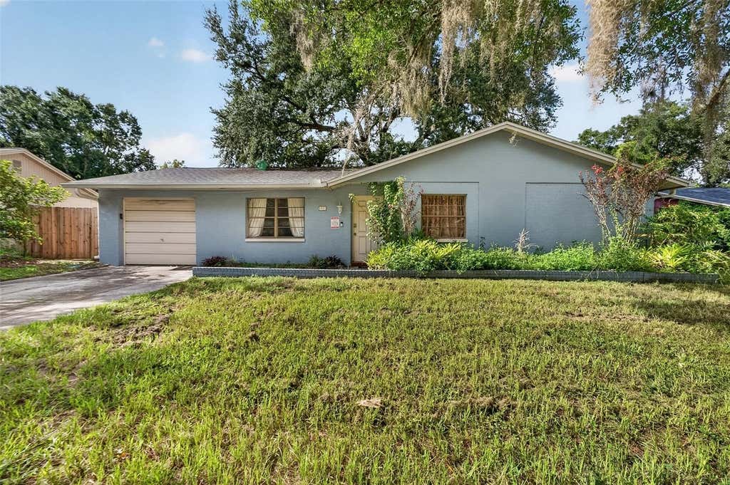 Photo of 1917 Cedarbrooke Drive, Lutz, FL 33549 (MLS # TB8539236)