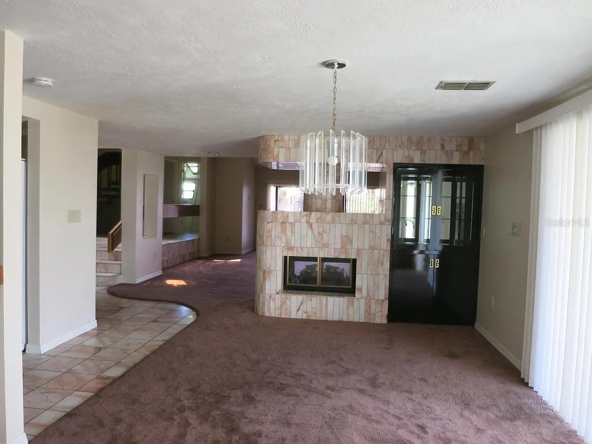 CASARENA ON LAKES - Residential Lease