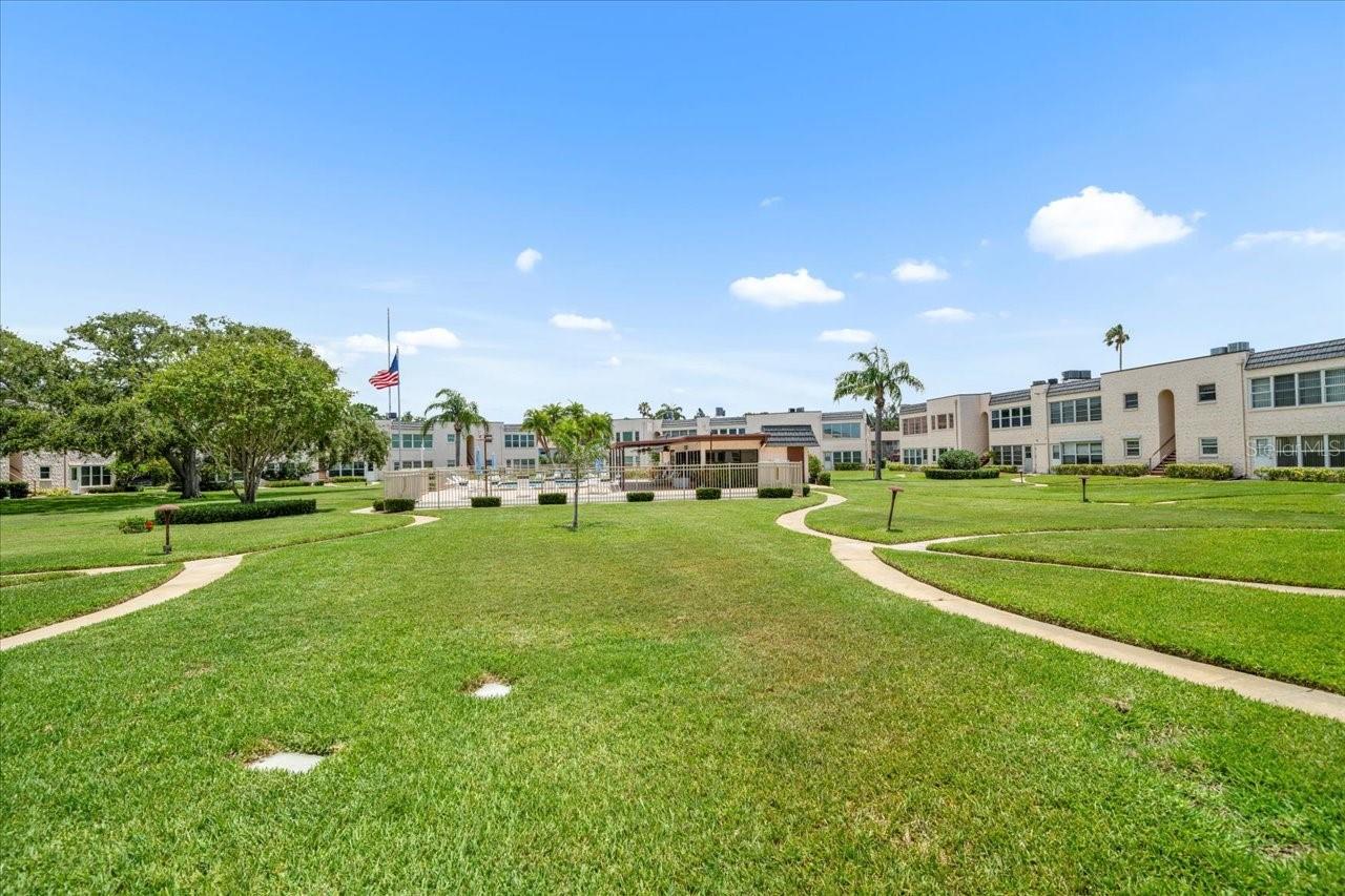 GARDENS THE CONDO - Residential