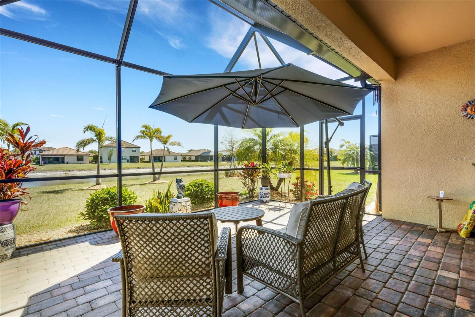 GRAN PARADISO PH 8 - Residential