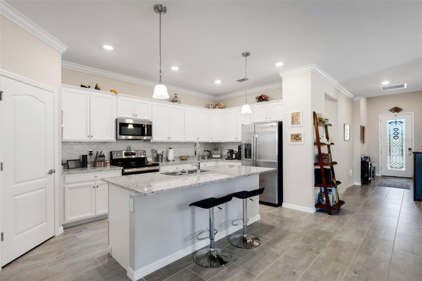 GRAN PARADISO PH 8 - Residential