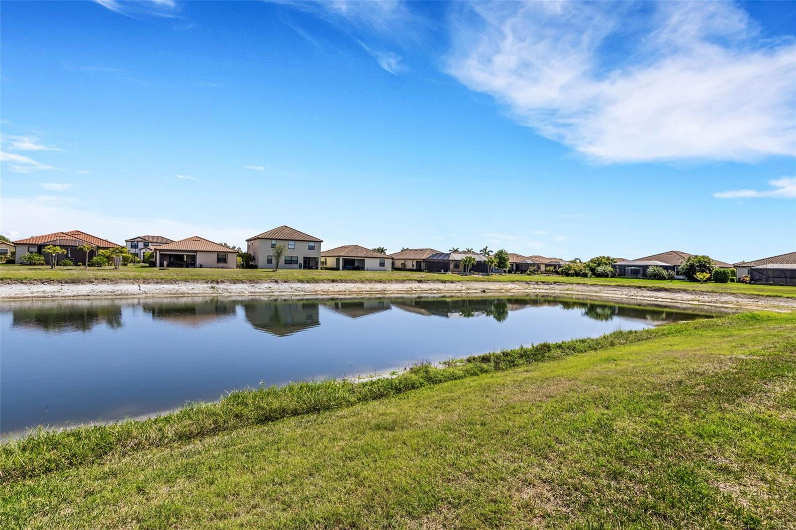 GRAN PARADISO PH 8 - Residential