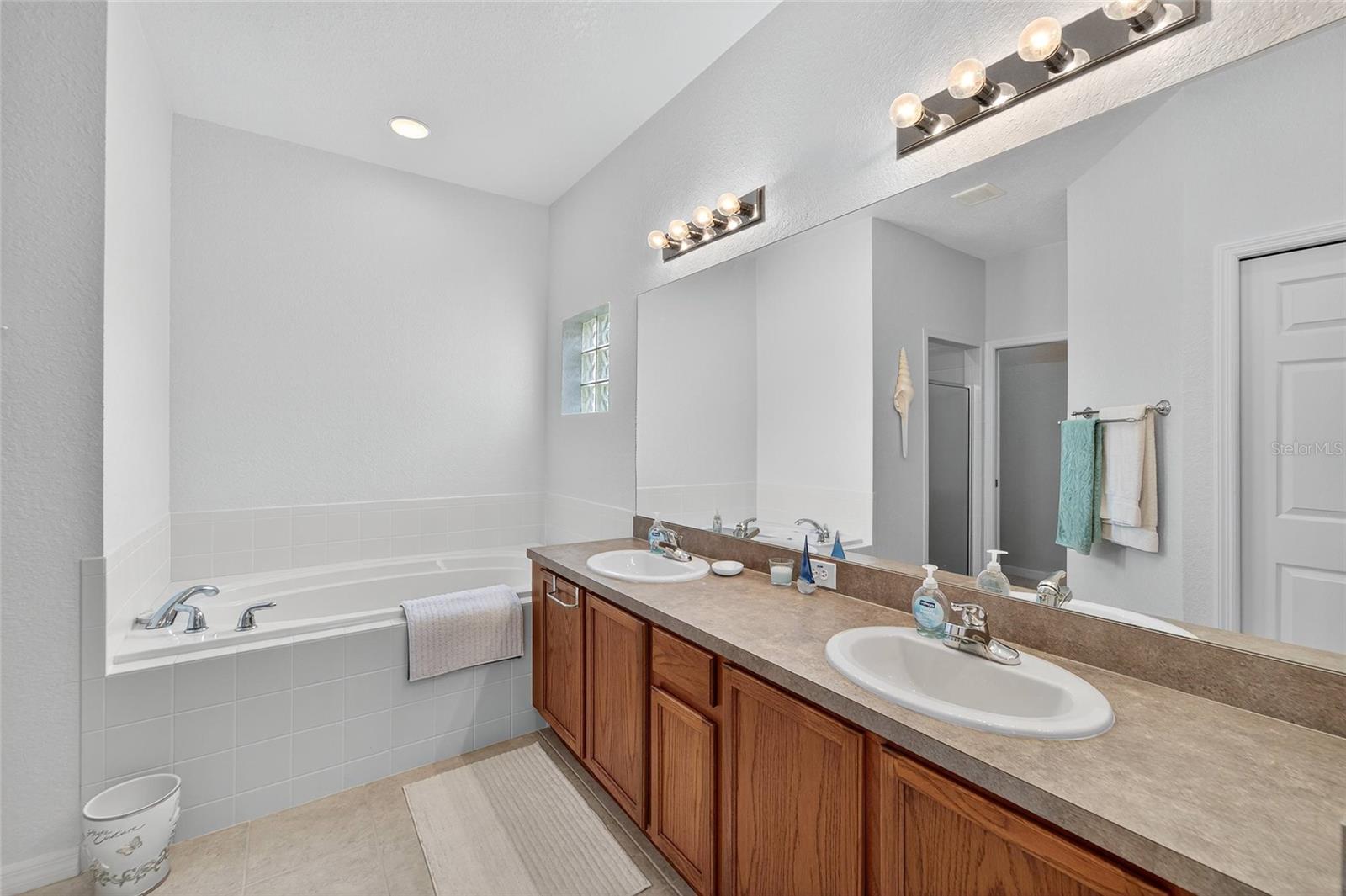 MT OLIVE SHORES NORTH ADD 04 - Residential