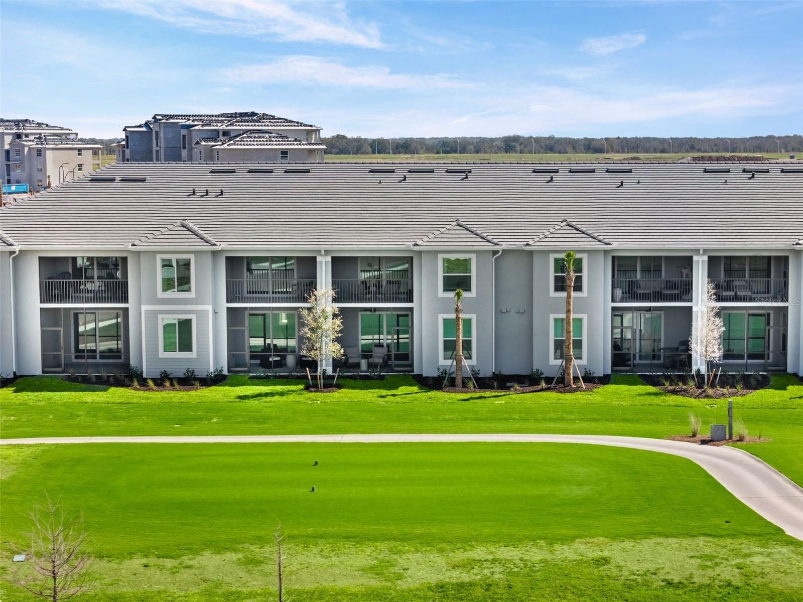 CALUSA COUNTRY CLUB - Residential Lease